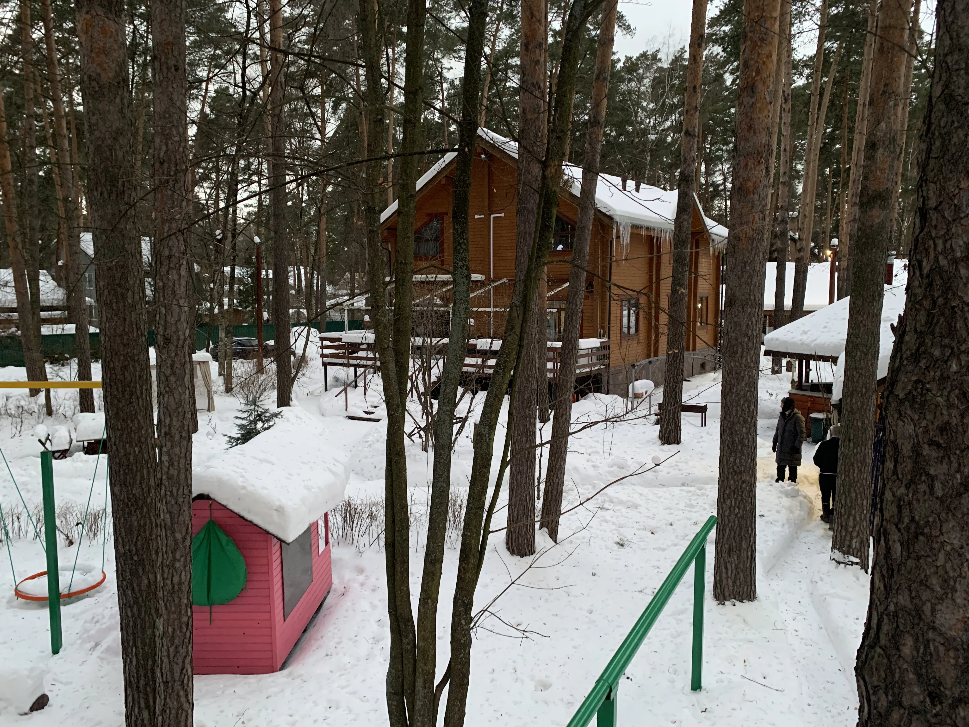 Деревянный дом в лесу, фото 19