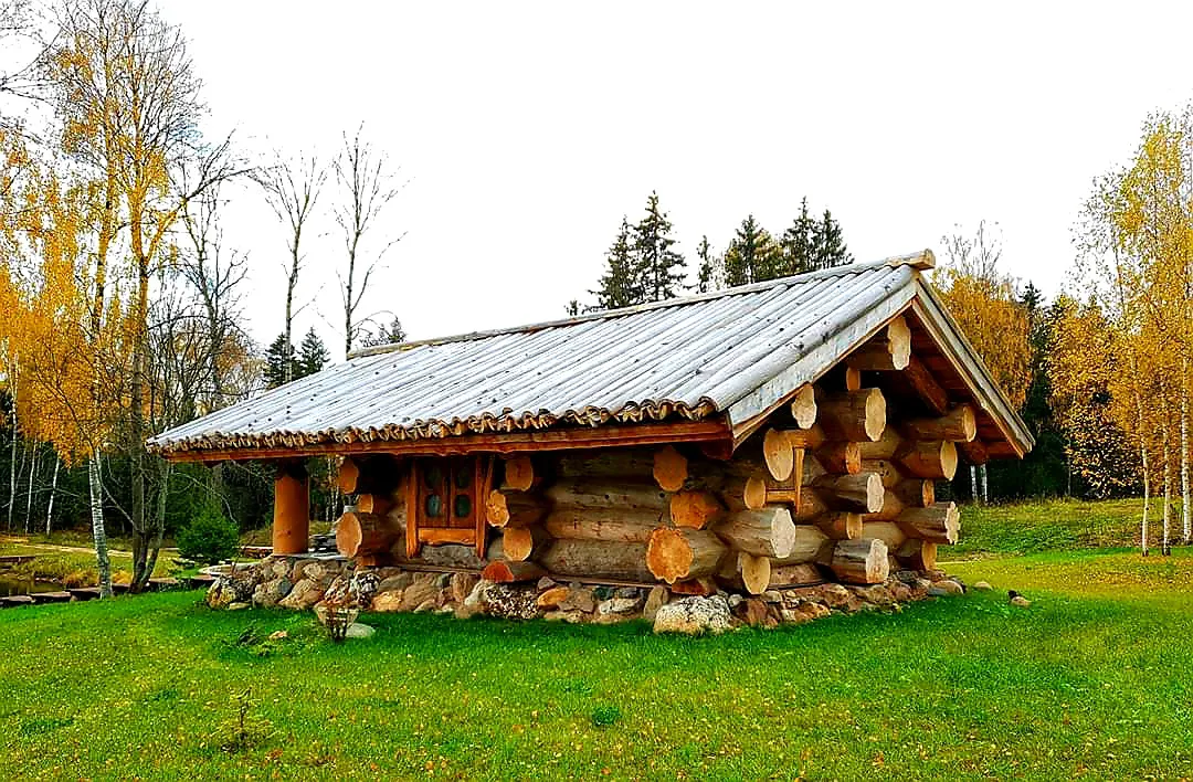 Брёвна и камень, фото 12