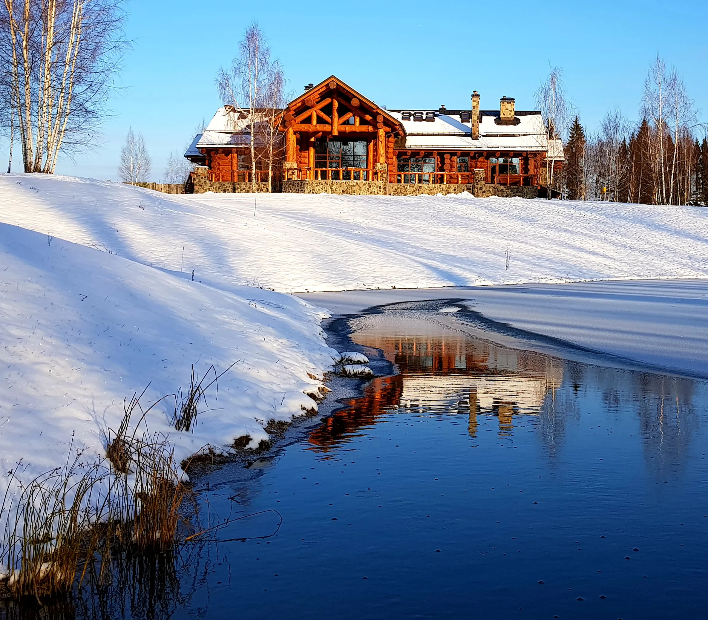 Брёвна и камень, фото 8