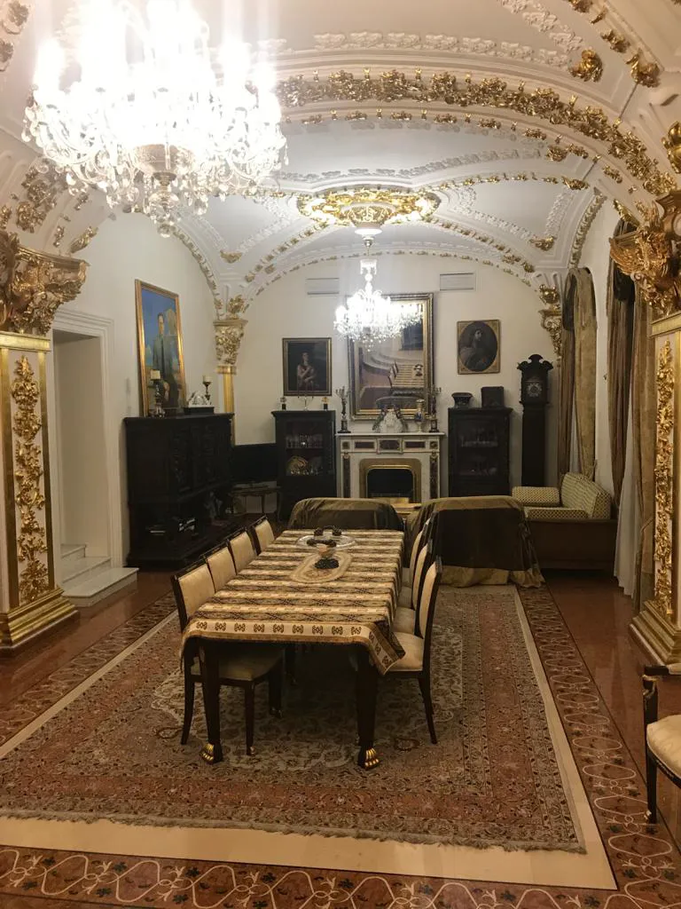 Усадьба с лестницей и арками, фото 7