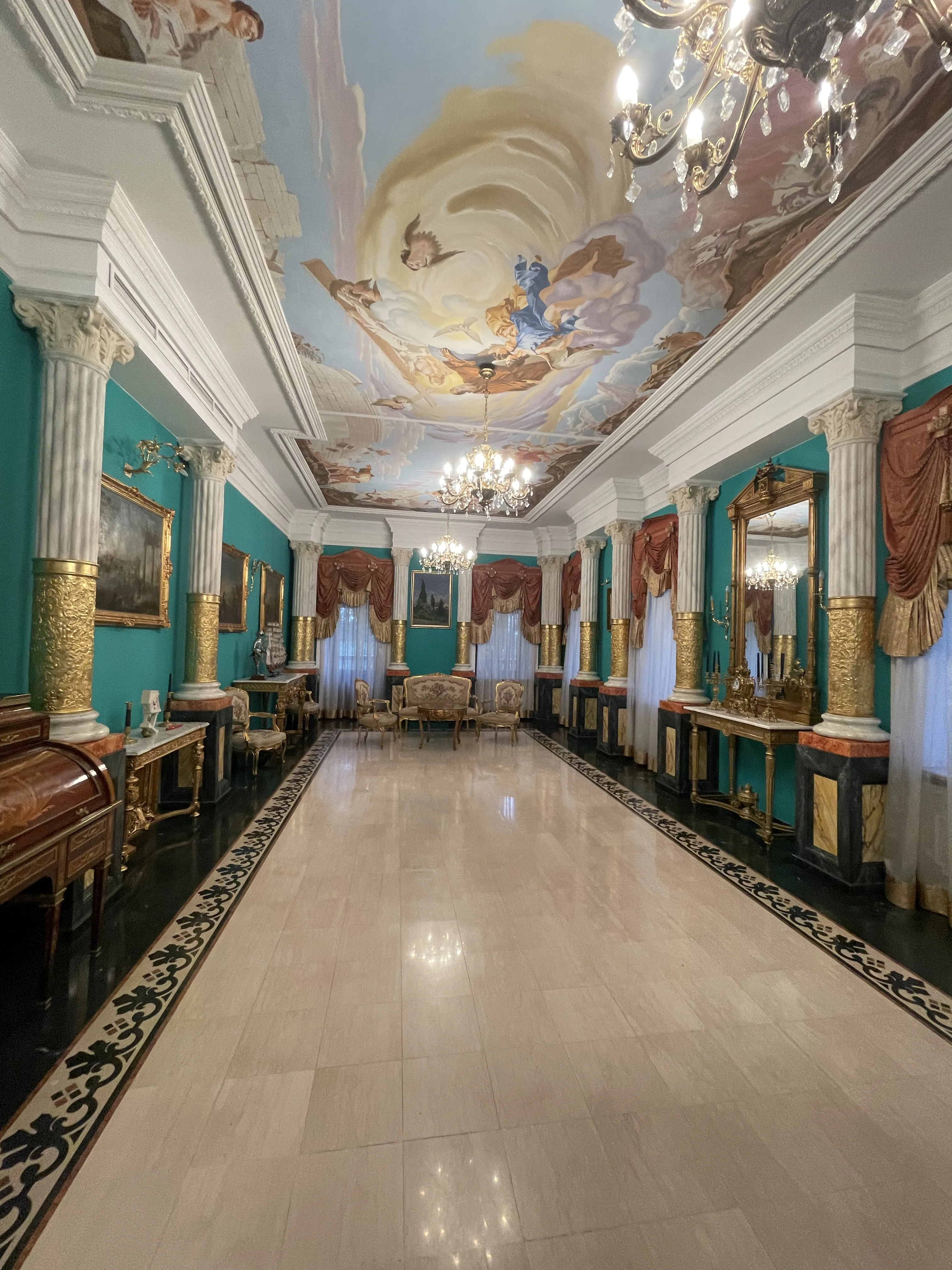 Усадьба с лестницей и арками, фото 17
