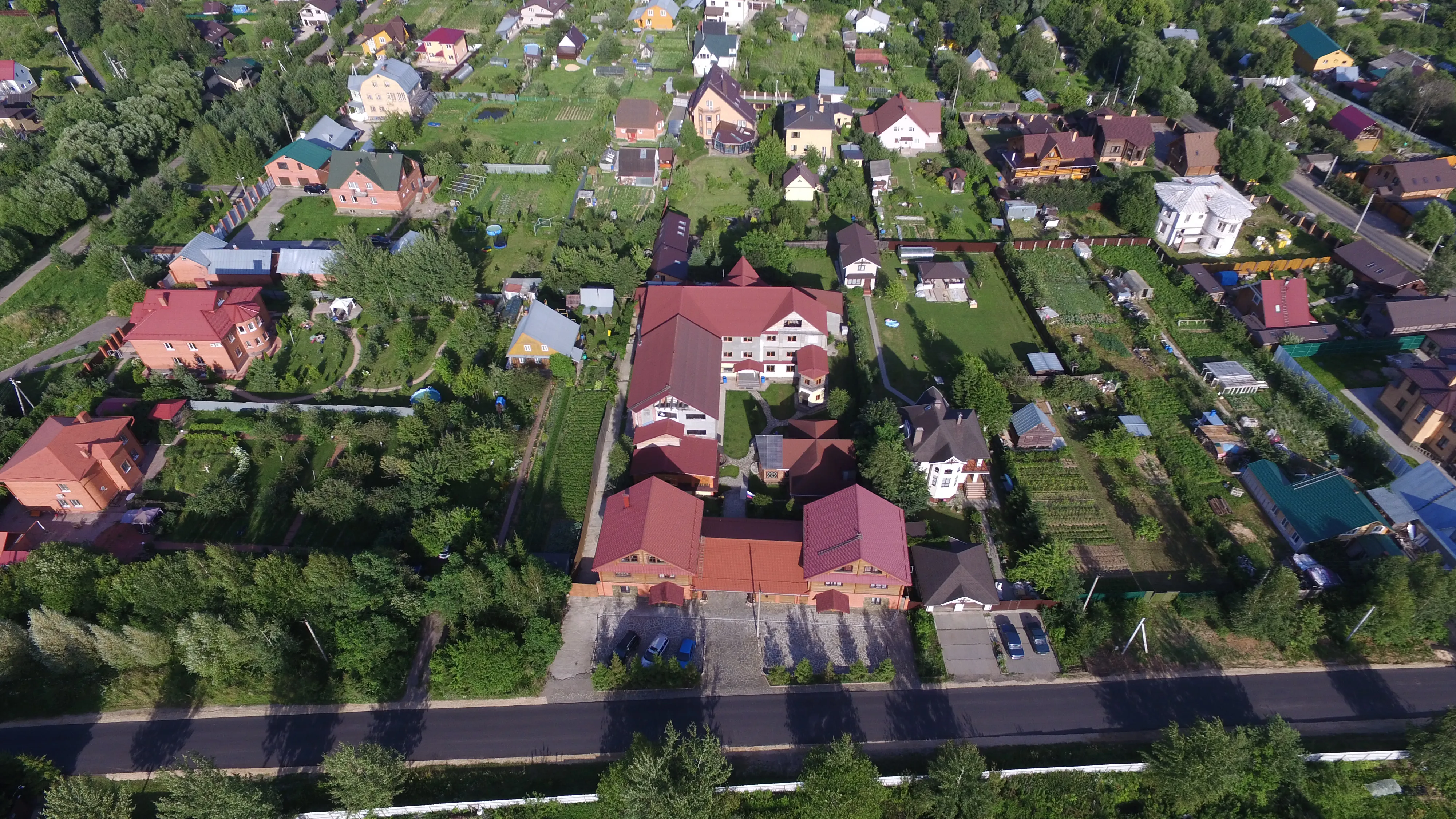 Большой дом в деревне, фото 5