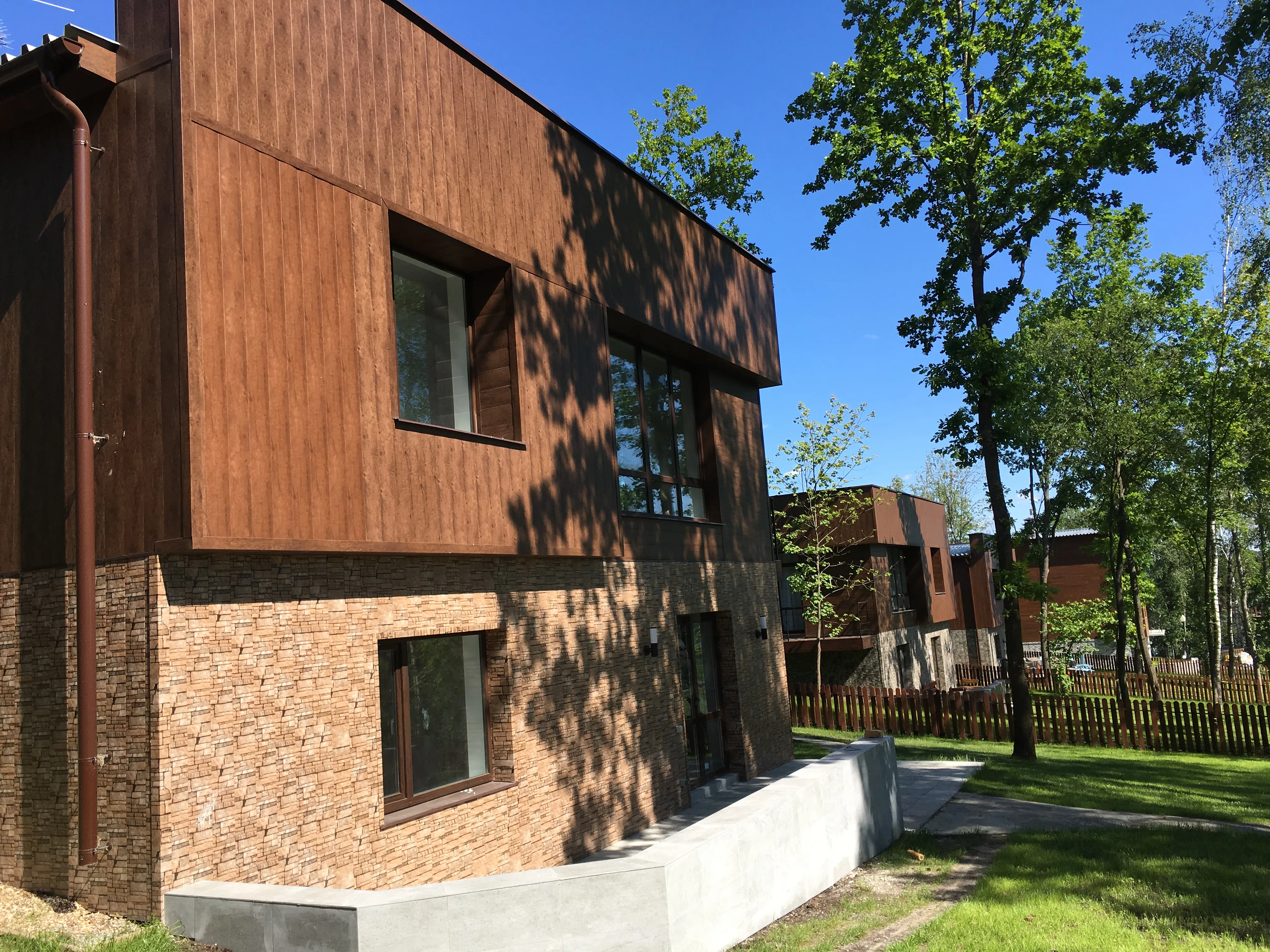 Загородный дом с террасами-консолями, фото 4