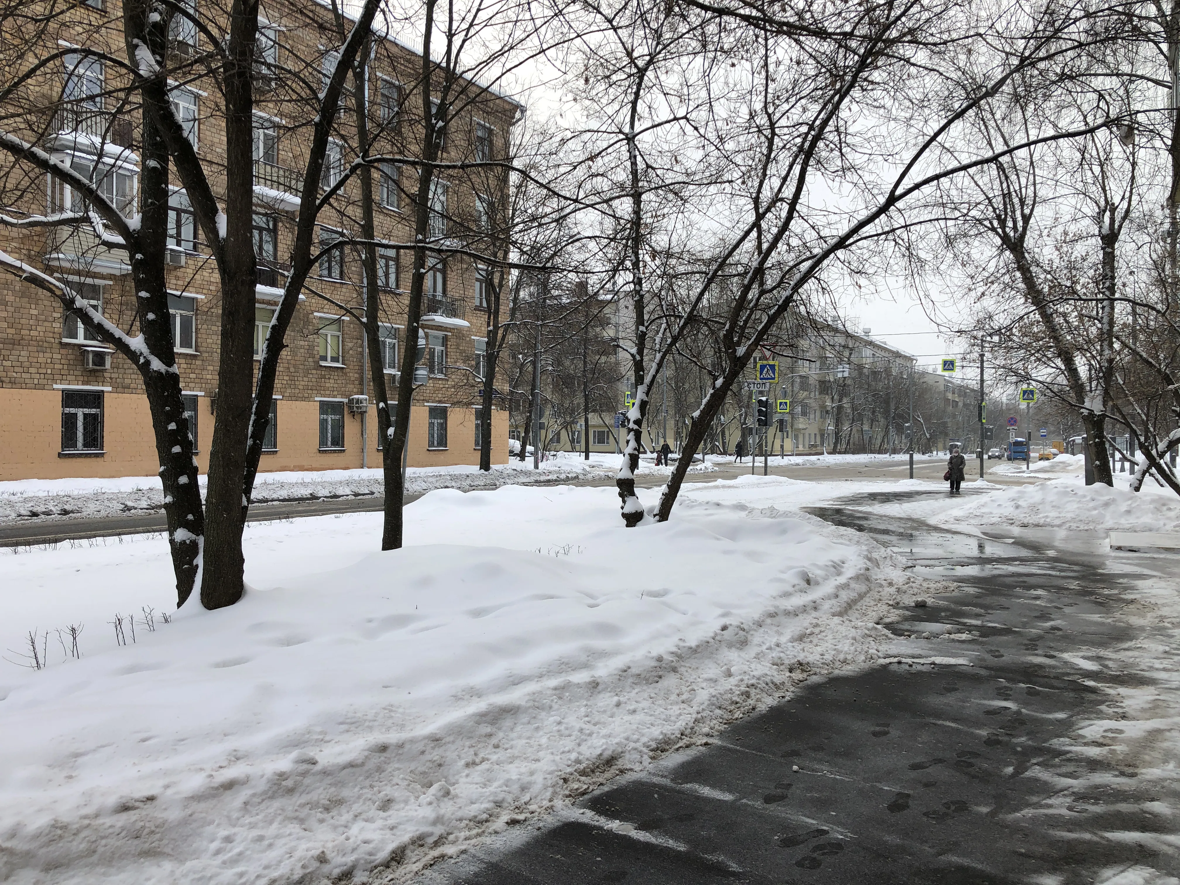 Барбершоп со стеной граффити, фото 17