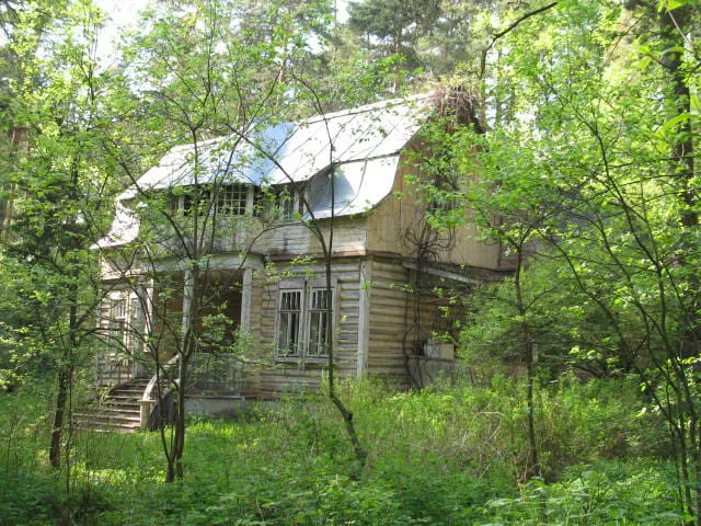 Дача с круговой верандой, фото 12