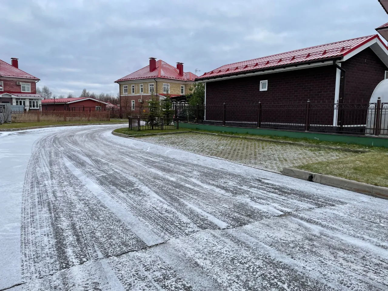 Дом с неоновой лентой, фото 19