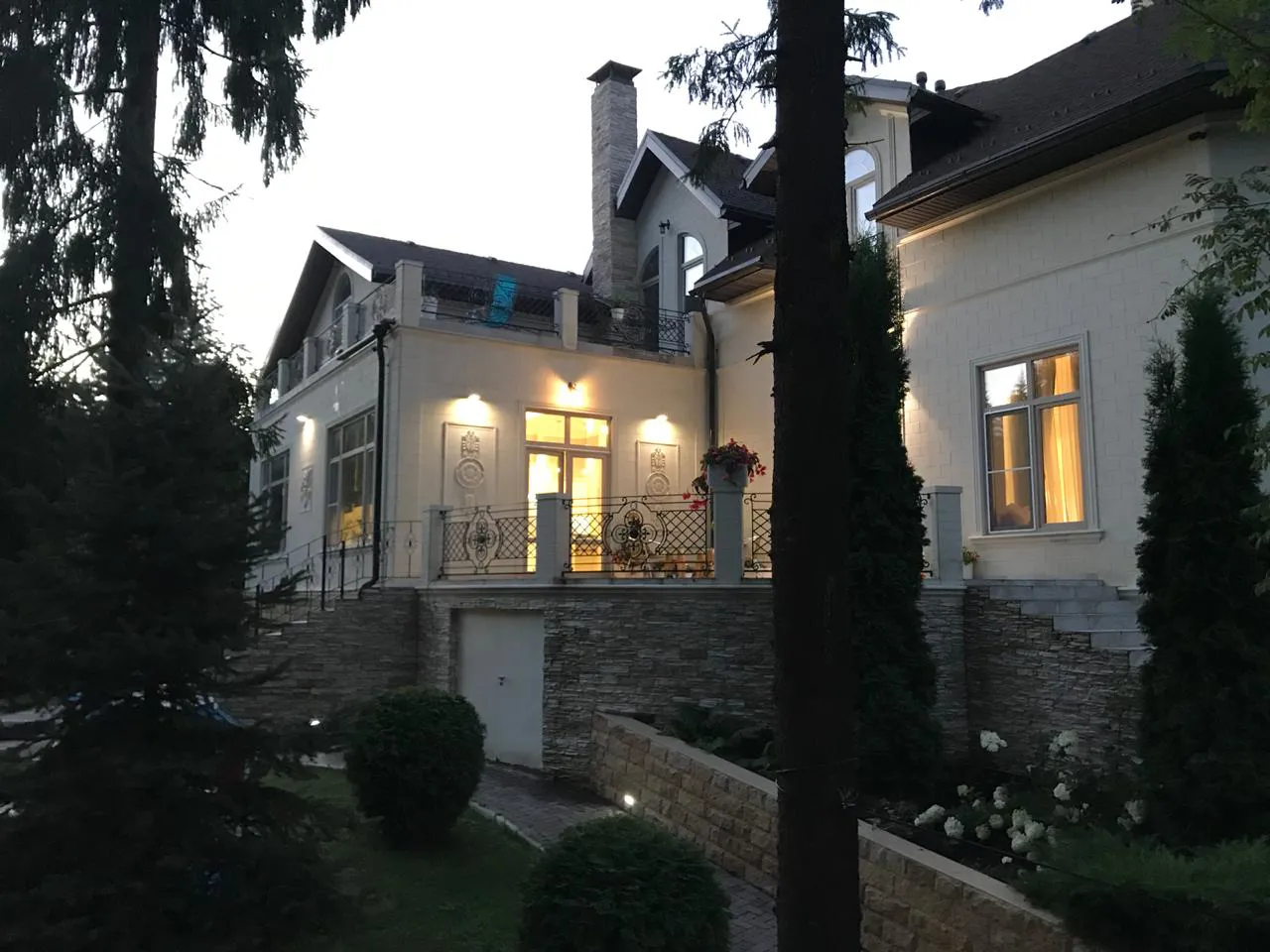 Загородный дом с террасами, фото 2