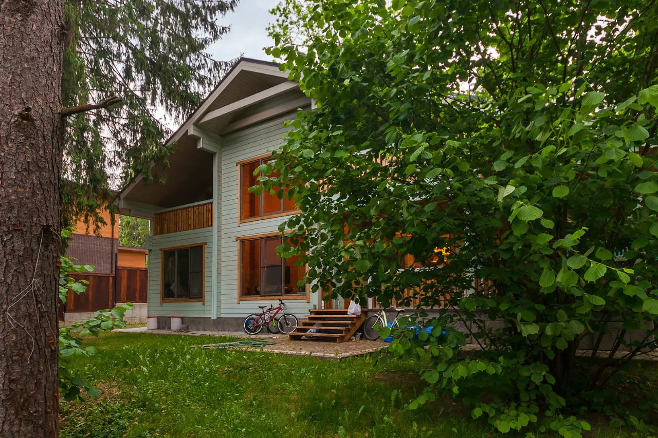 Дача с бирюзовым фасадом, фото 5
