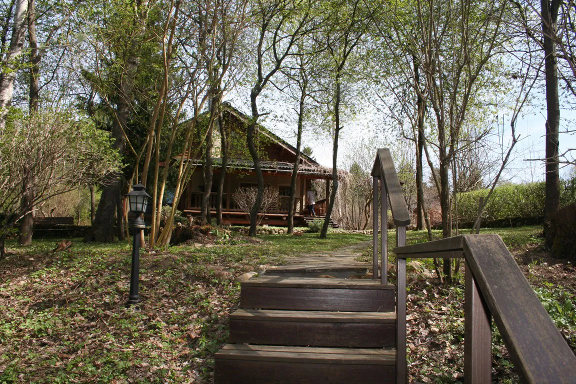 Дача на лесном холме, фото 1