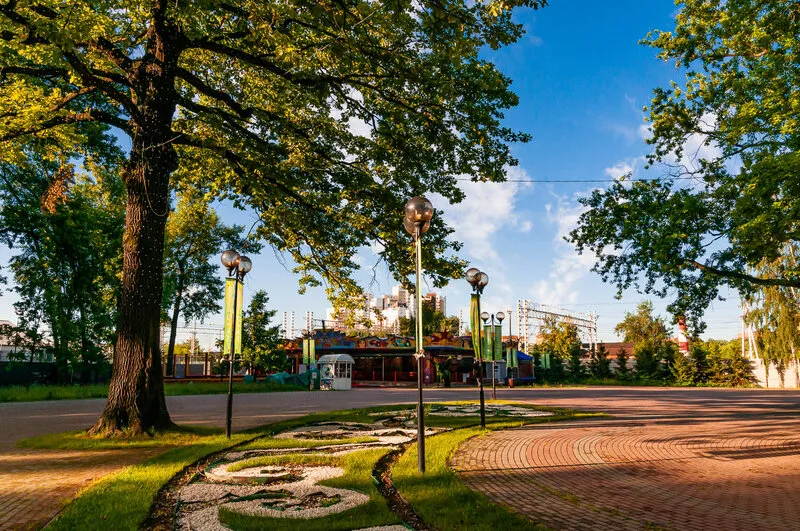 Парк с колесом обозрения, фото 7