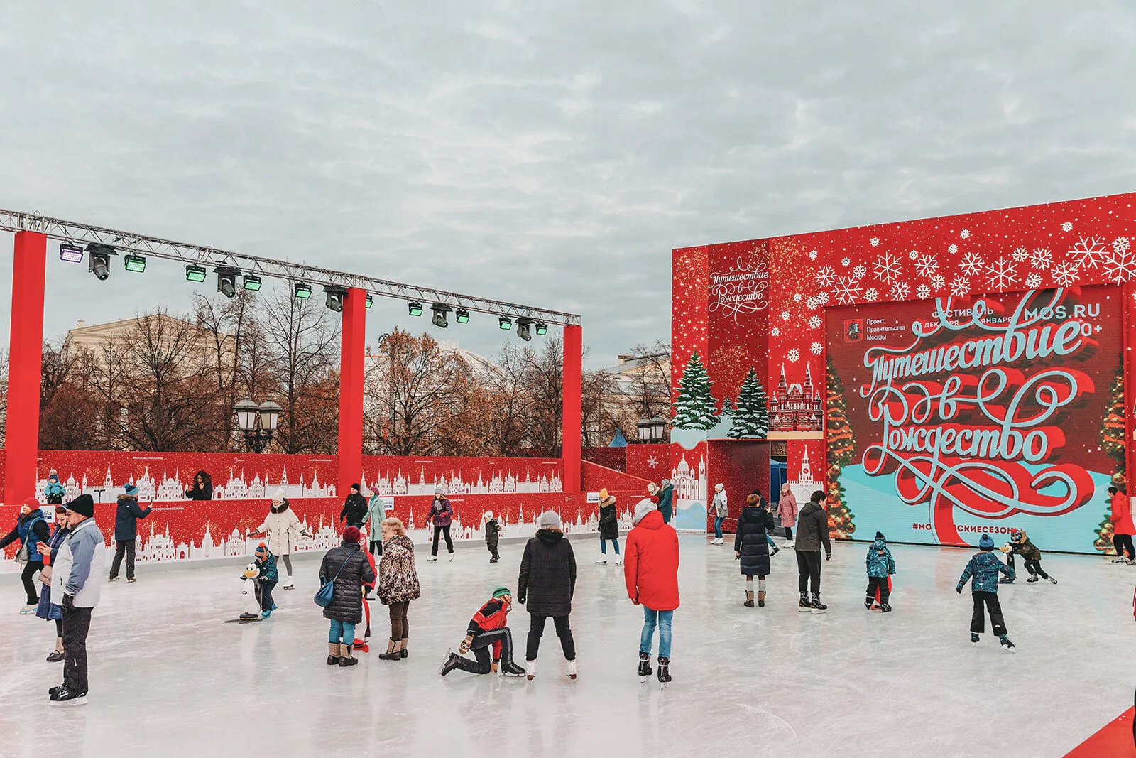 Каток у башни, фото 2