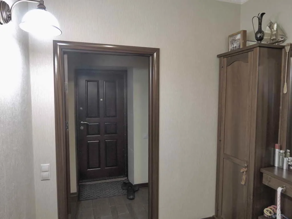 Желтый дом с балконом, фото 12