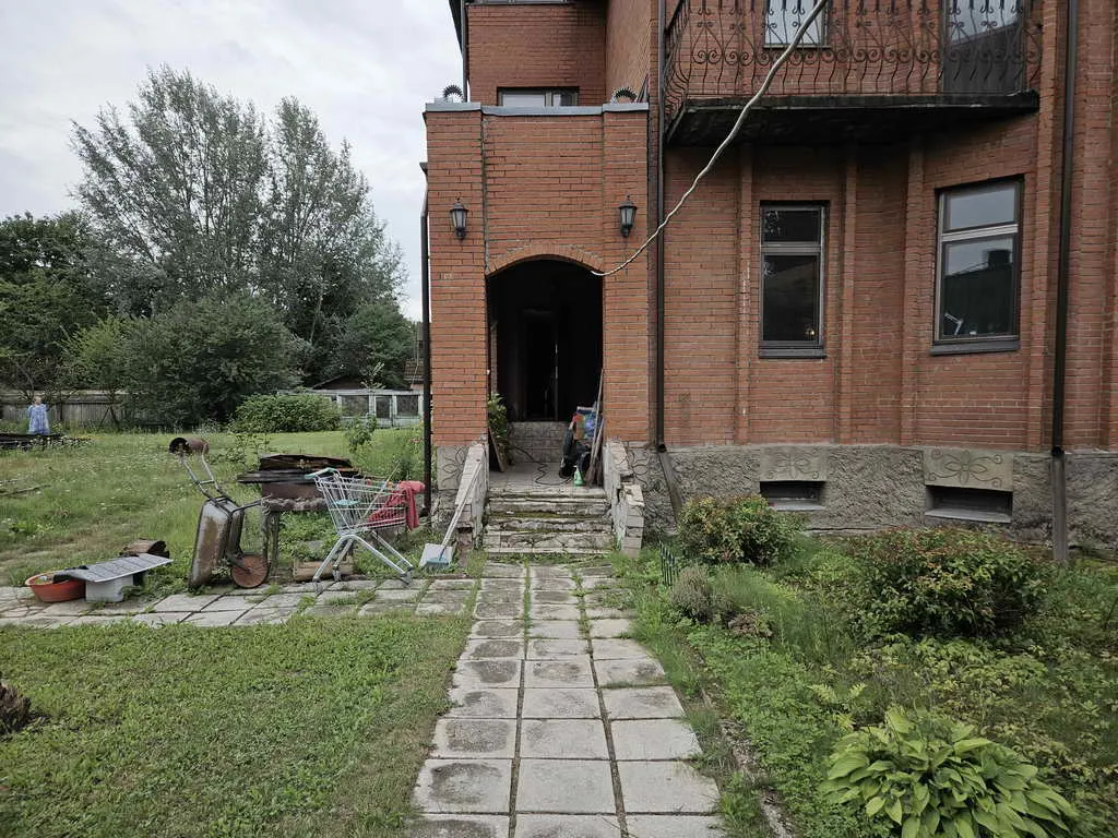 Рыжий дом с арками, фото 4