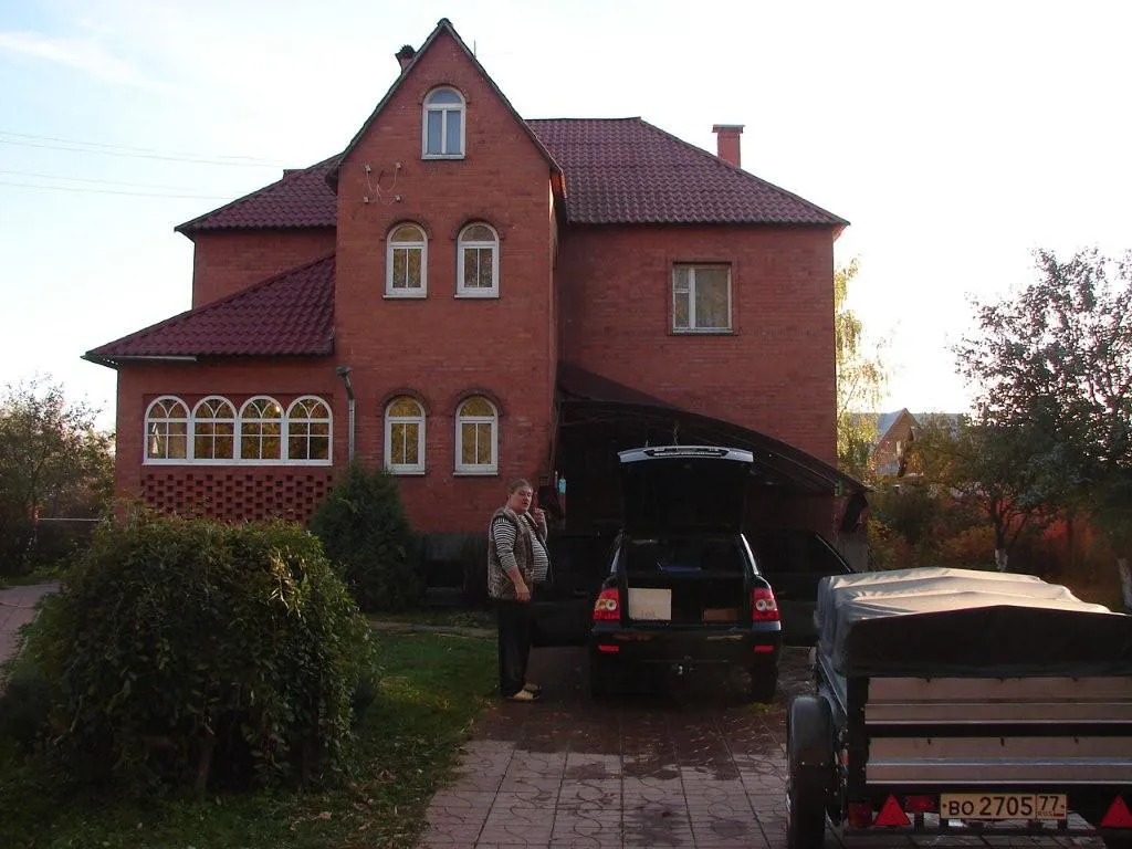 Кирпичный дом с беседкой, фото 2