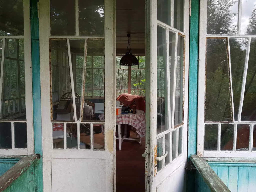 Дача с бирюзовой верандой, фото 11
