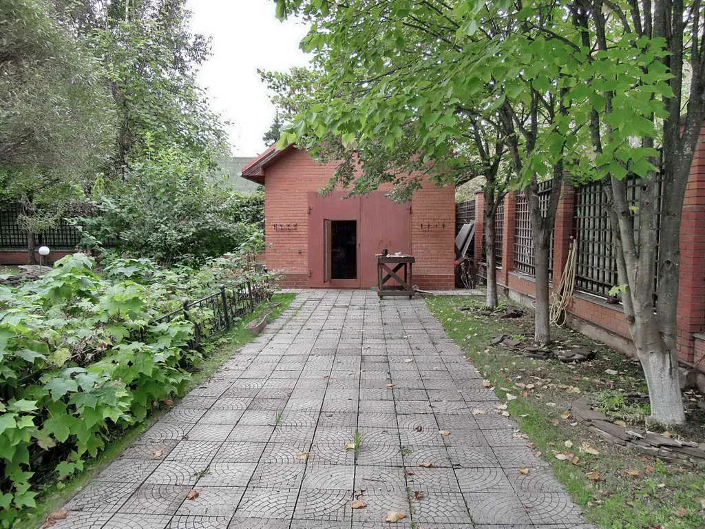 Кирпичный дом в лесу, фото 9
