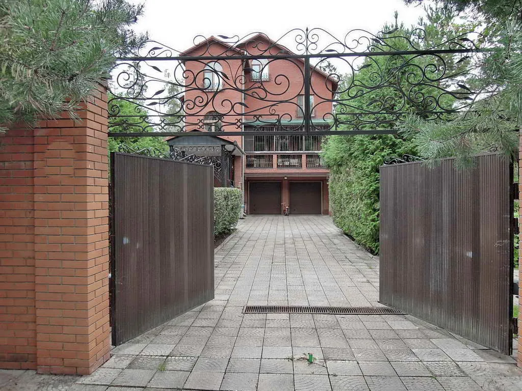 Кирпичный дом в лесу, фото 5
