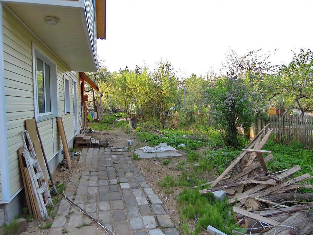 Рустик-дача в зарослях, фото 4