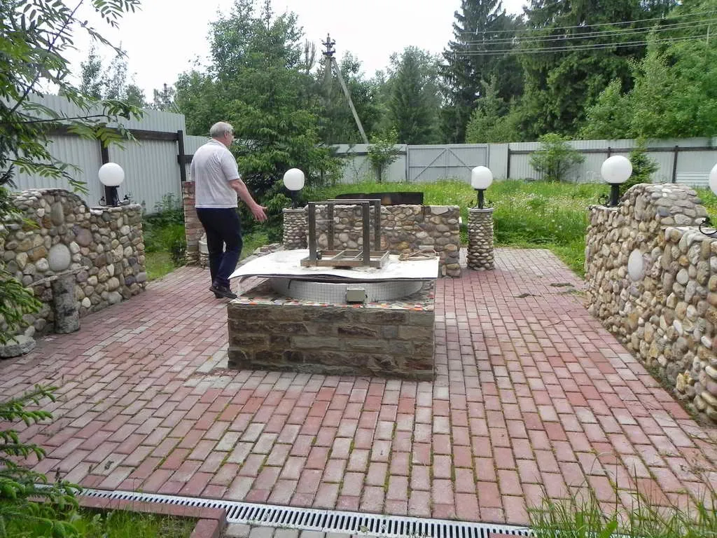 Классический дом с елями, фото 10