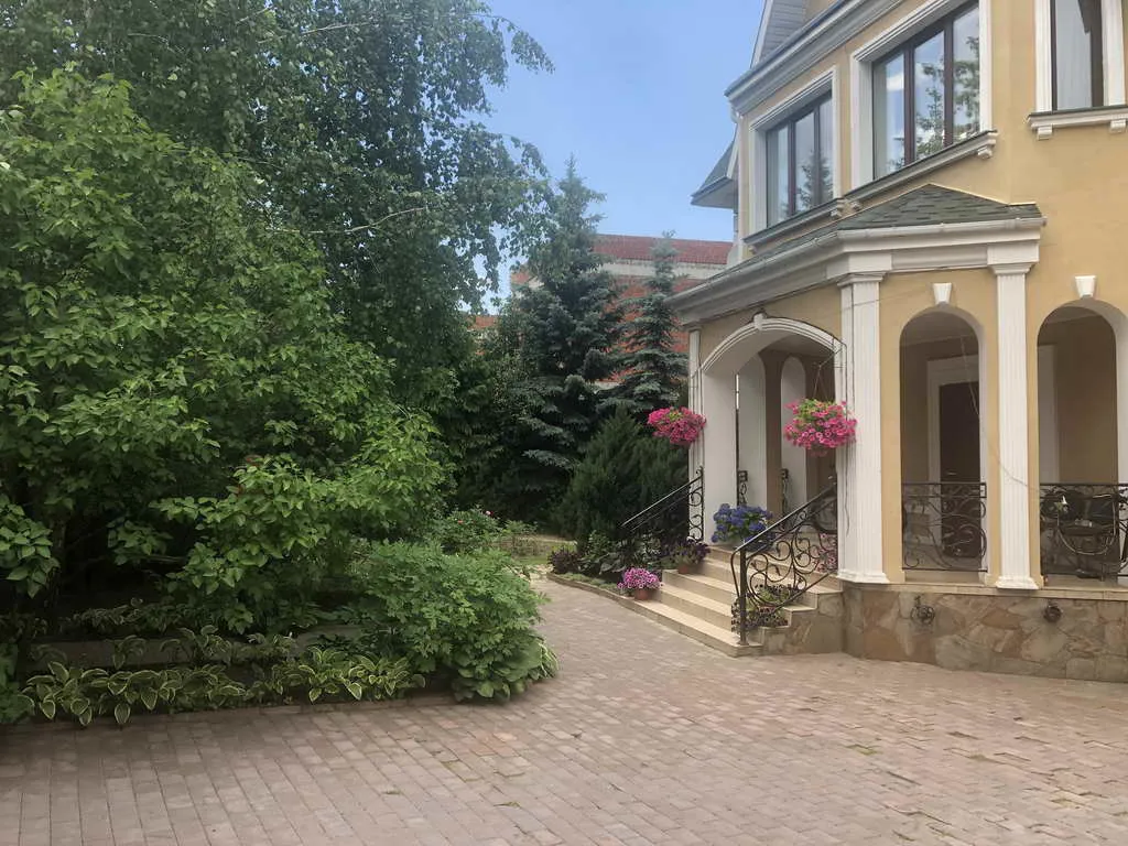 Классический дом с аркадами, фото 2