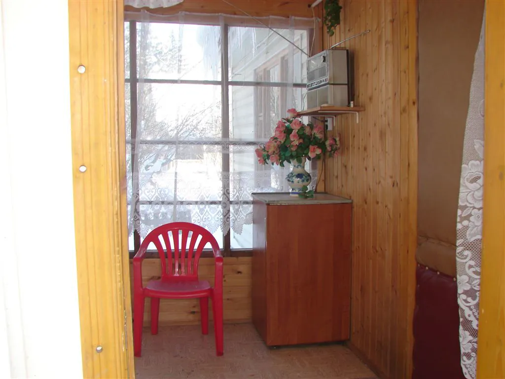 Бирюзовая Изгородь в Лесу, фото 8