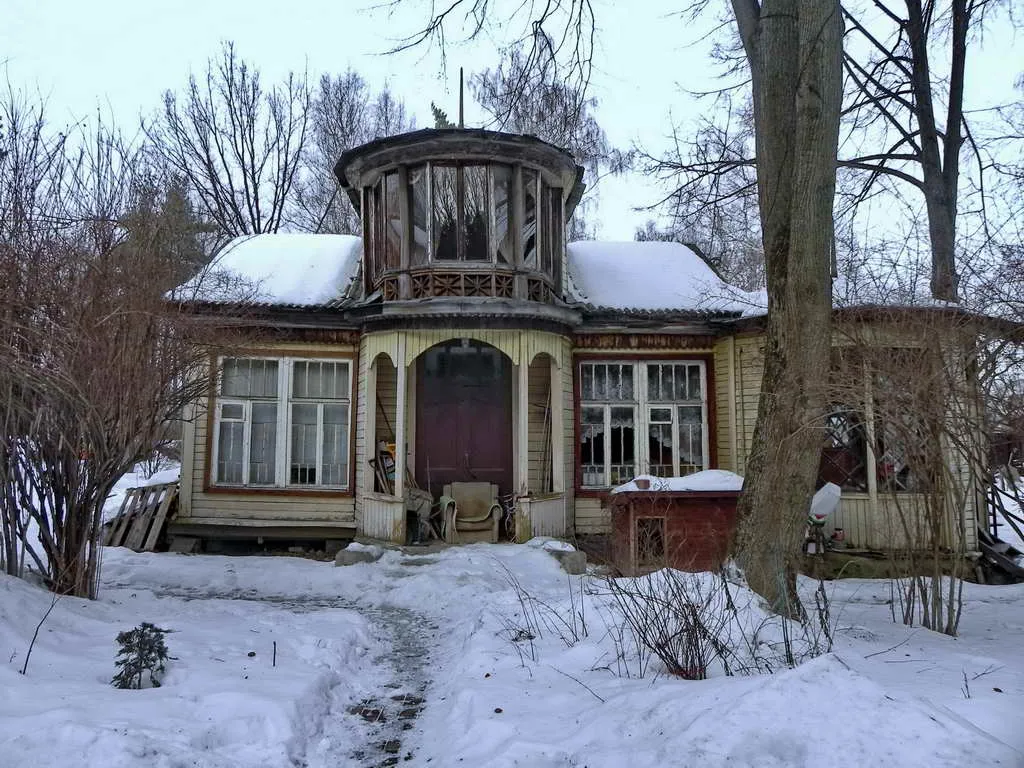 Дача с башенкой, фото 1