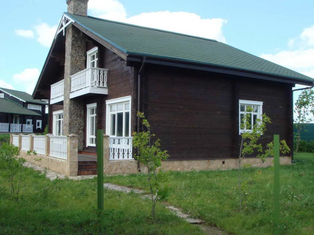 Загородный дом с зелёной крышей, фото 16
