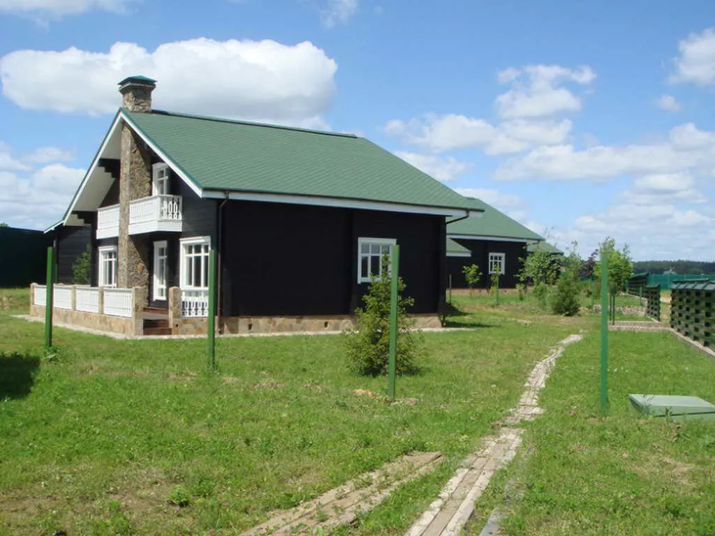 Загородный дом с зелёной крышей, фото 7