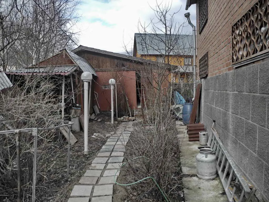 Дача с беседкой на участке, фото 8