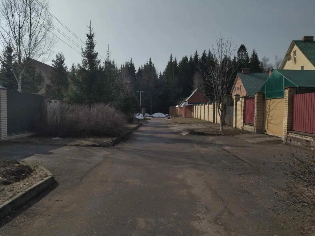 Дачный дом с гаражом, фото 1
