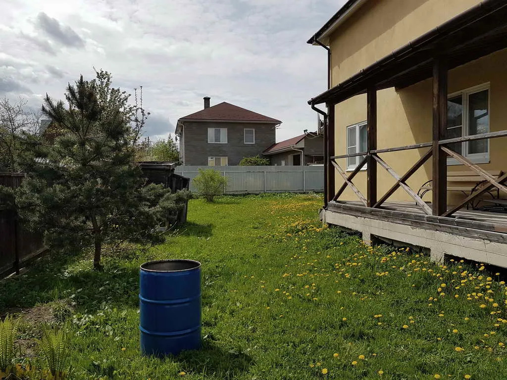 Желтый дом с верандой, фото 10