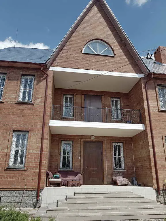 Кирпичный дом с мансардой, фото 5