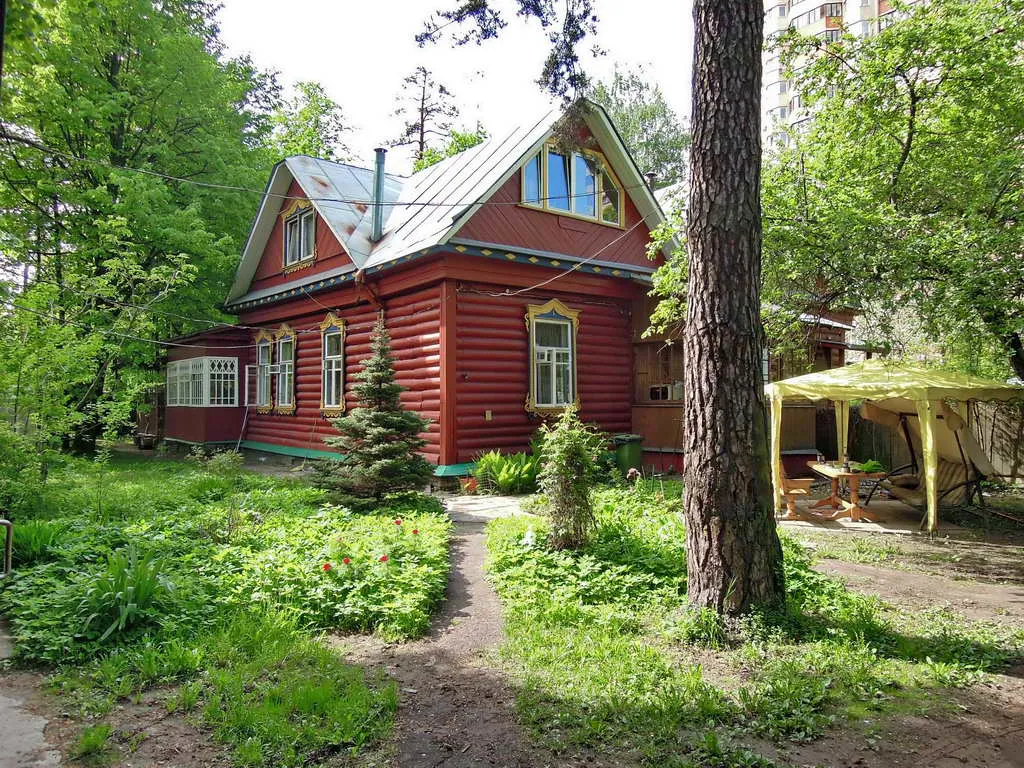 Дача с красным авто, фото 8