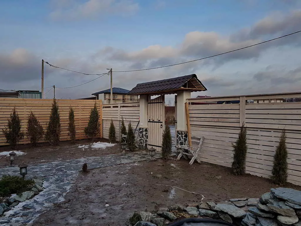 Дом с резным забором, фото 10