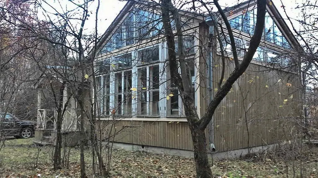 Дача с готическими окнами, фото 4