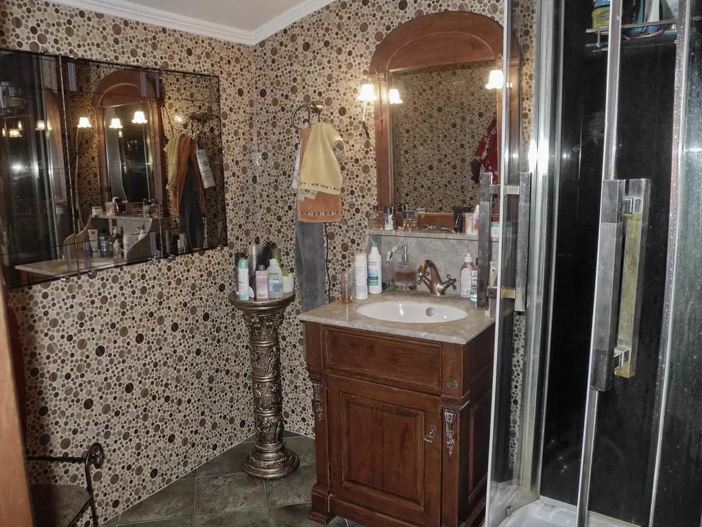 Дом в тени деревьев, фото 23