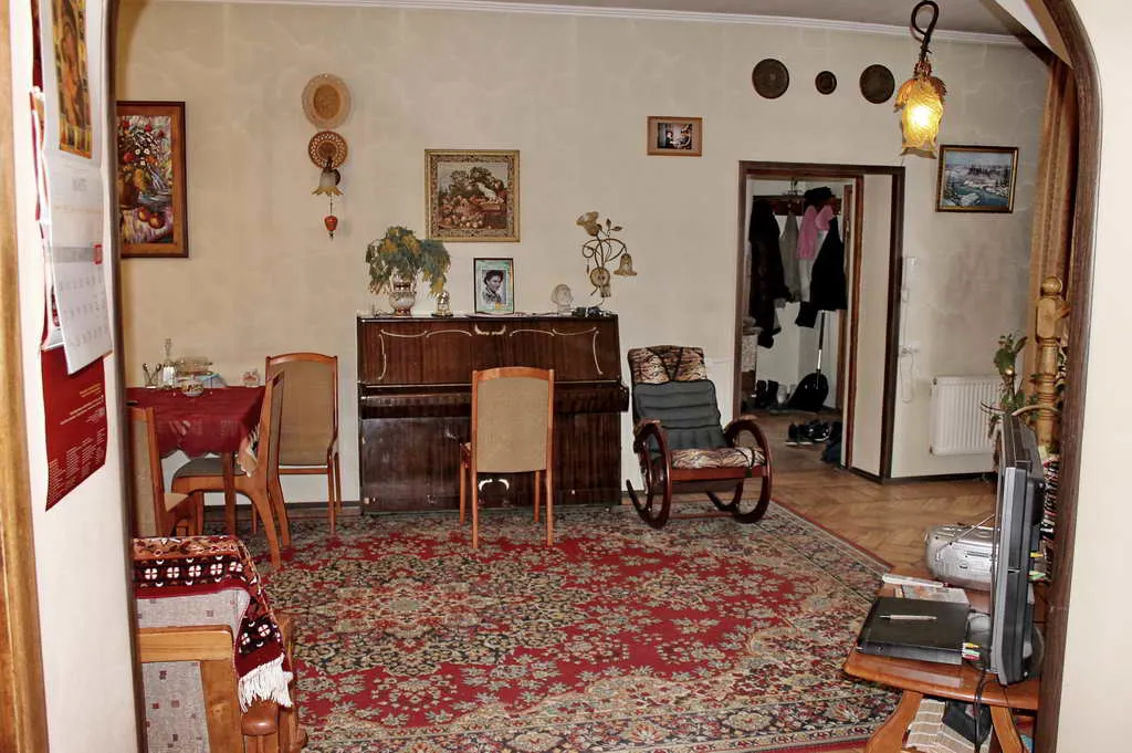 Кирпичный дом зимой, фото 17