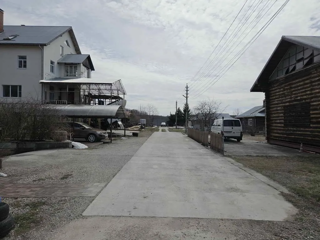 Дача с бревенчатым срубом, фото 1