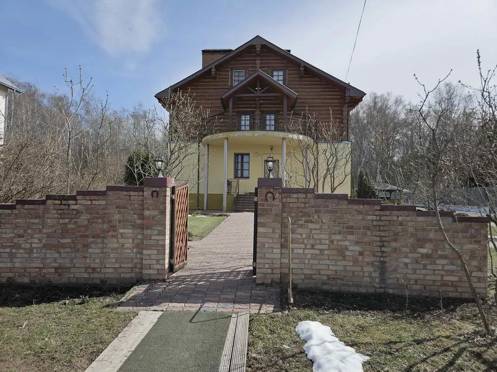 Дача с бревенчатым срубом, фото 7