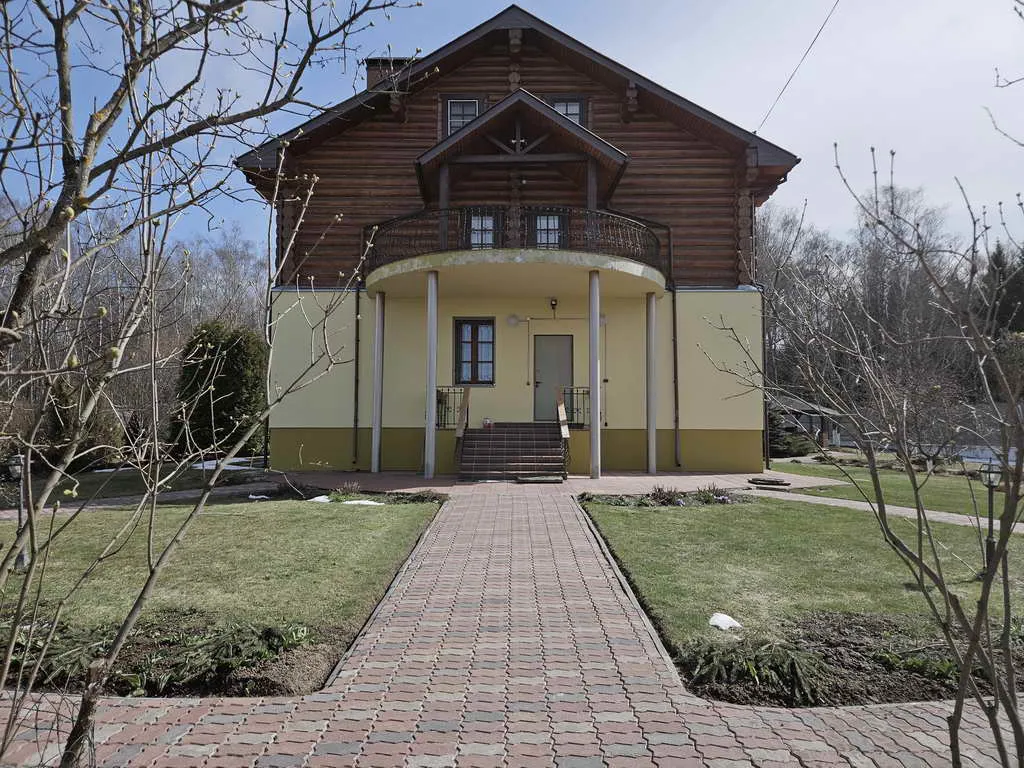 Дача с бревенчатым срубом, фото 8