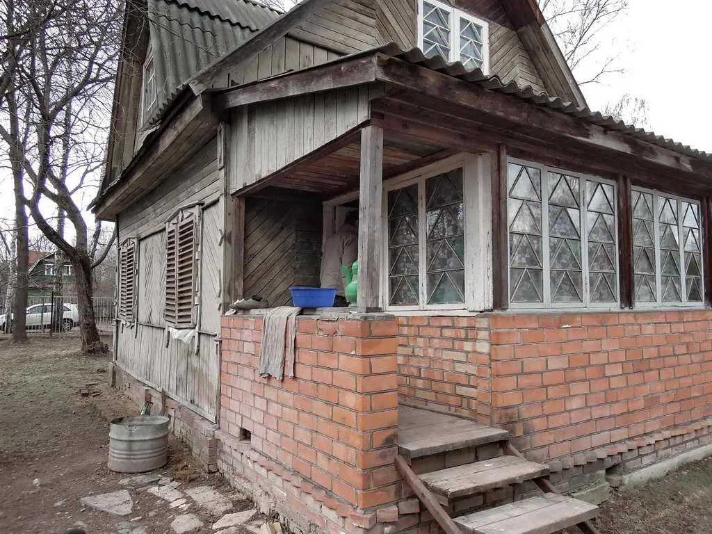 Дача с ковром на заборе, фото 6