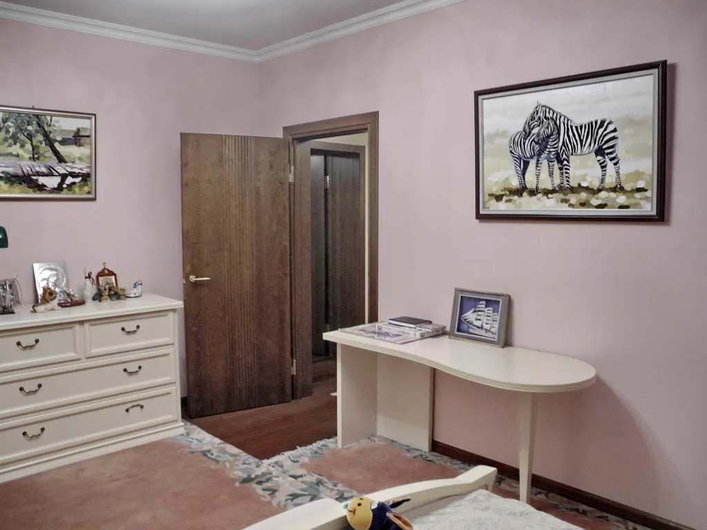Дом в соснах с прудом, фото 24
