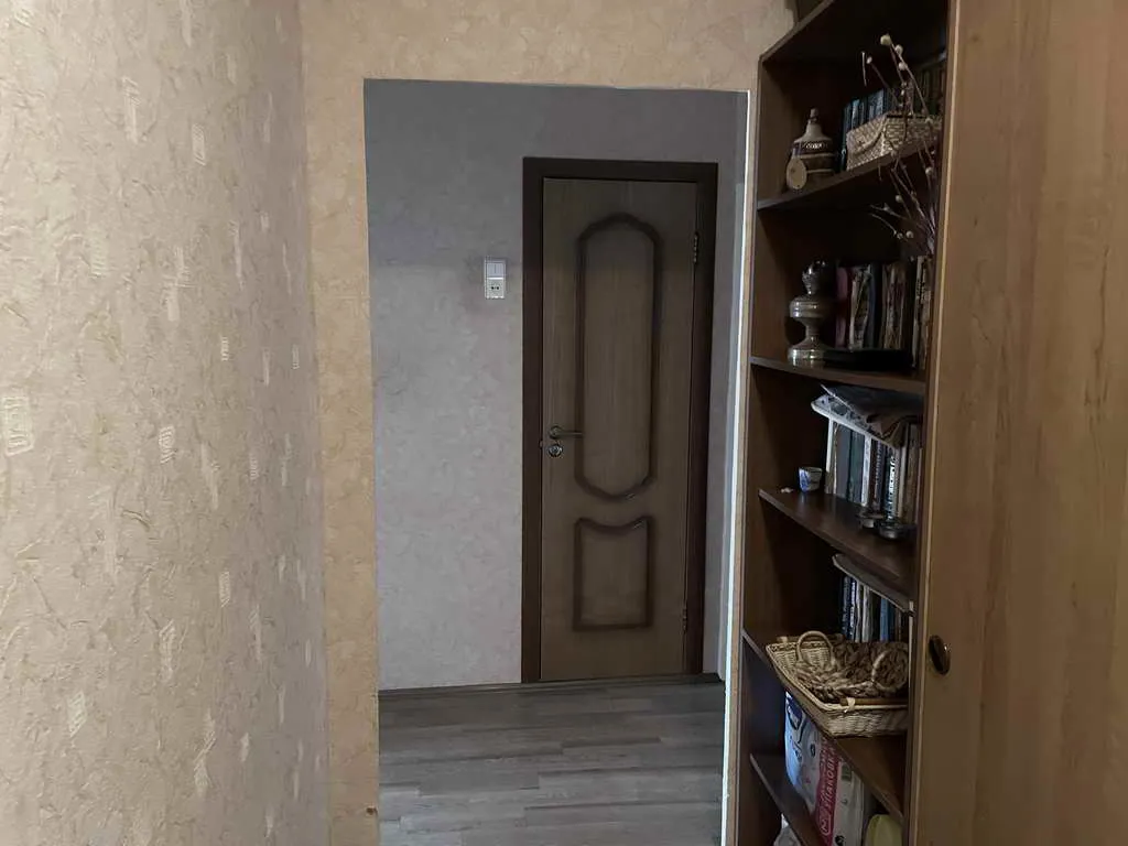 Квартира с темной мебелью, фото 6