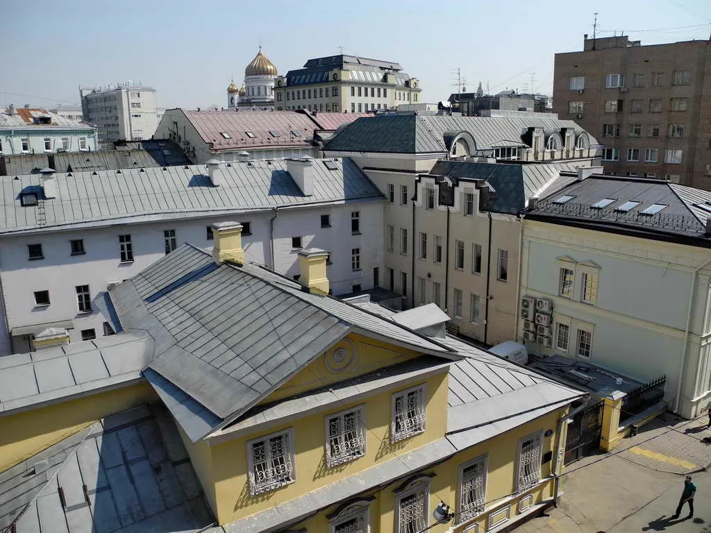 Сталинка с видом на купола, фото 7