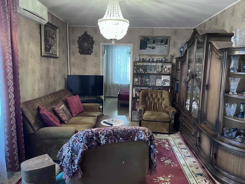 Сталинка с машиной Зингер, фото 6