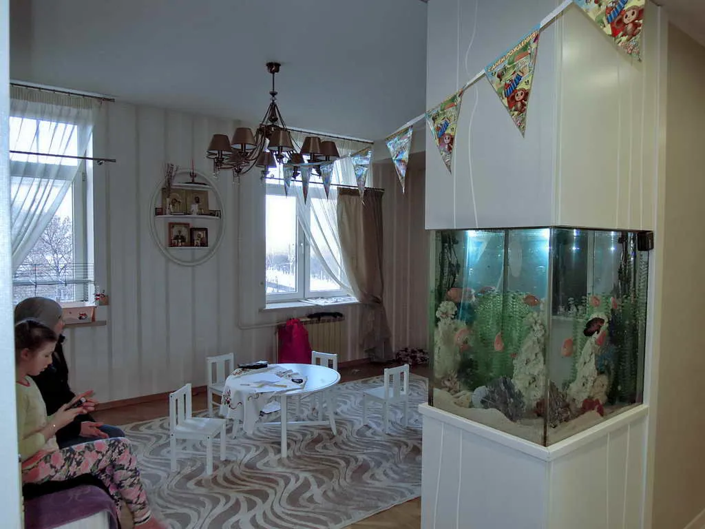 Квартира с угловым аквариумом, фото 6