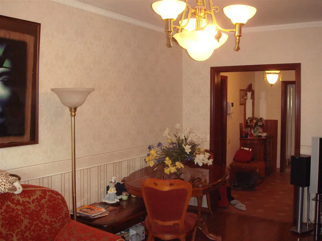 Ретро-квартира с антикварной мебелью, фото 7