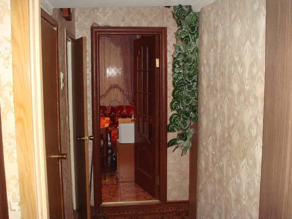 Квартира с коврами на стенах, фото 18
