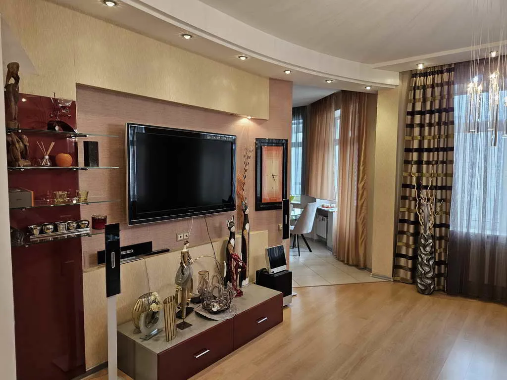 Квартира с угловыми полками, фото 11
