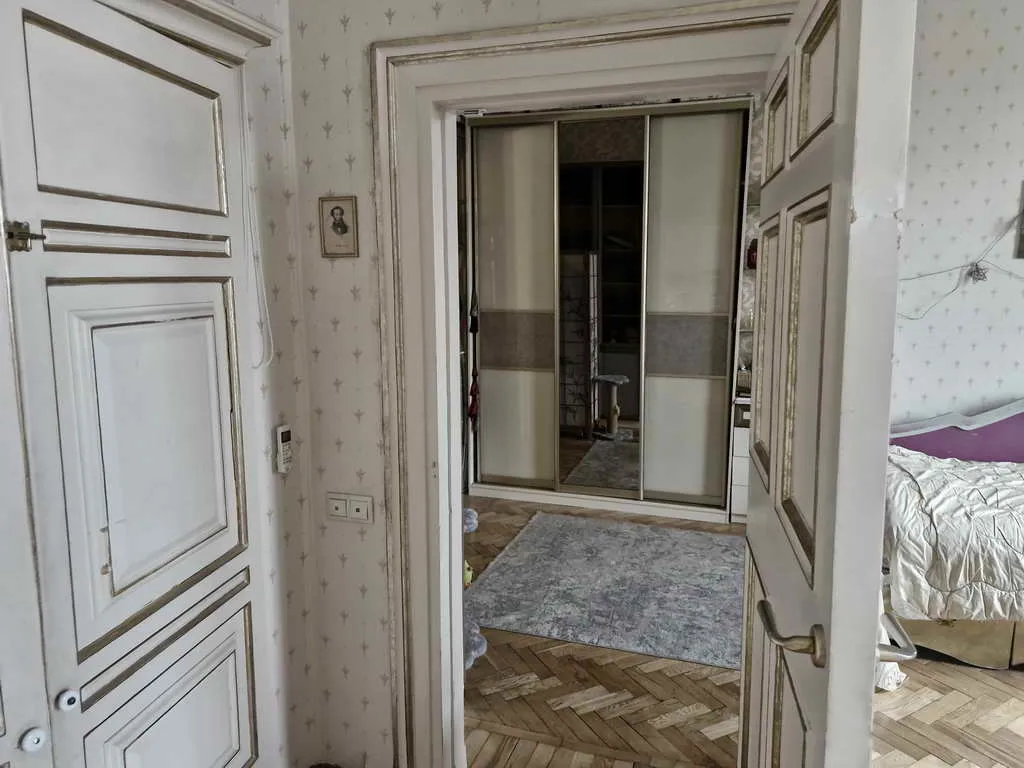 Сталинка с витражами, фото 17